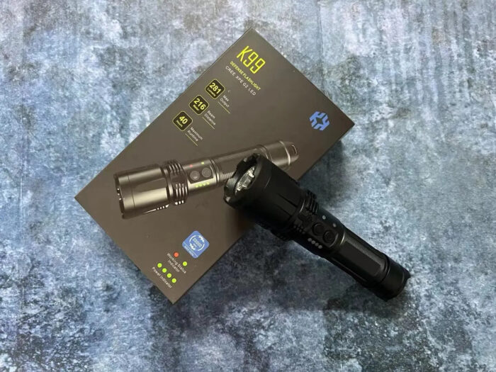 ES-K99 2 Millionen V Polizei Elektroschocker Taschenlampe