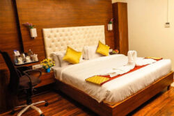 Hotels near Kanaka Durga Temple Vijayawada | Hotel RN Grand