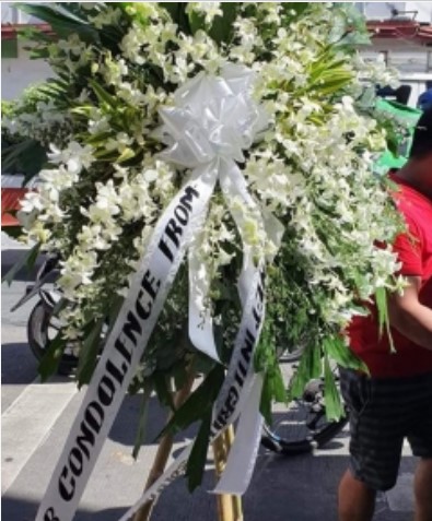 🌸 Express Your Sympathy with Elegant Funeral Floral Arrangements in Paranaque 🌸