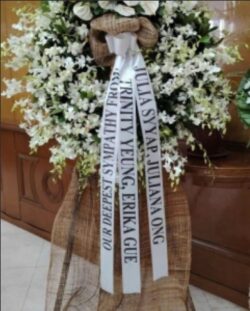 🌸 Express Your Deepest Sympathy with Elegant Funeral Flowers 🌸