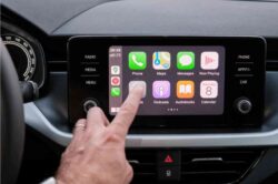 Apple Car Play Installations