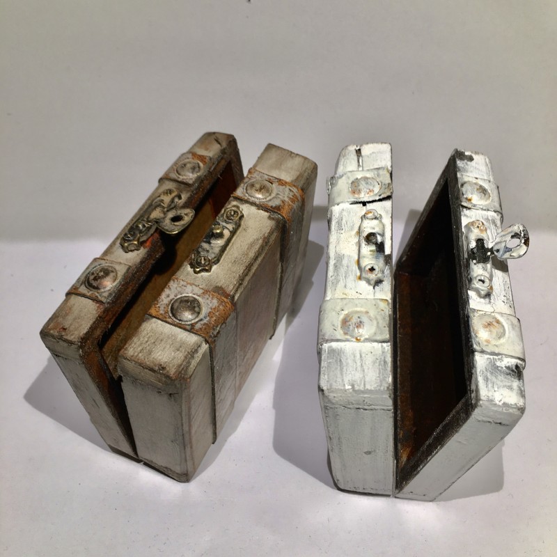 Boîte valise vintage dragées ou calissons